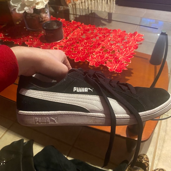 Puma Other - Black puma sneakers